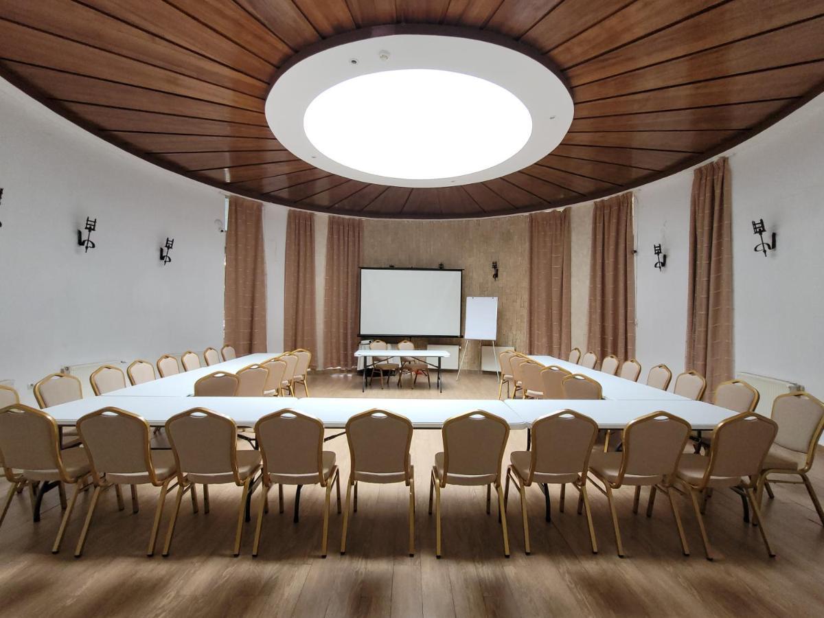 Hotel Soimul Braşov Buitenkant foto