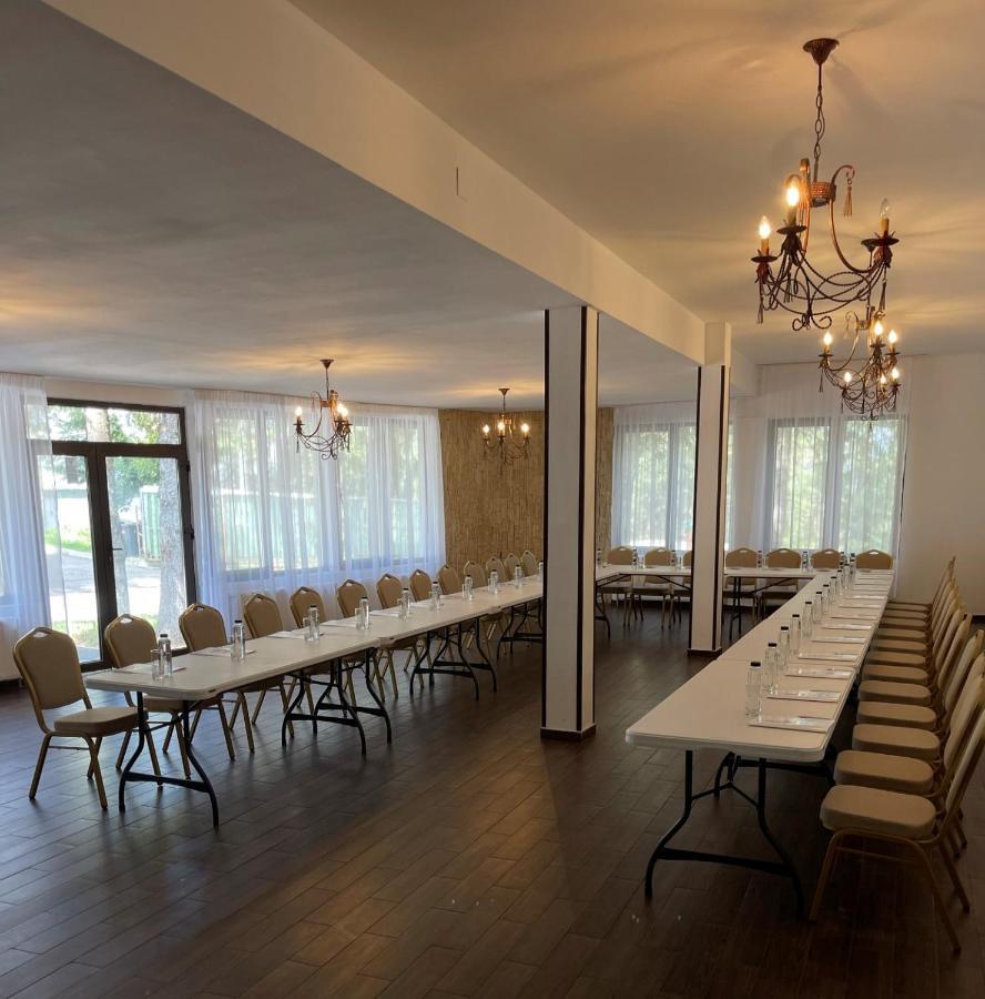 Hotel Soimul Braşov Buitenkant foto