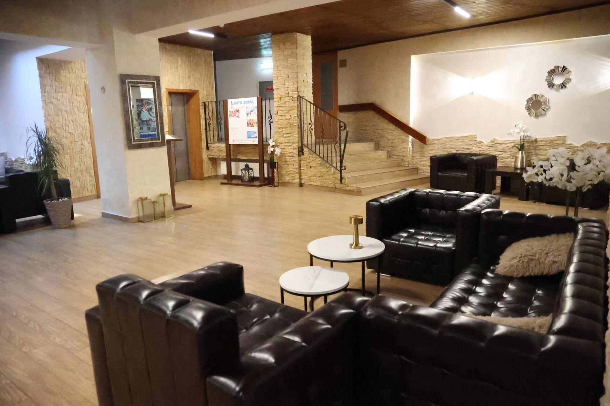 Hotel Soimul Braşov Buitenkant foto