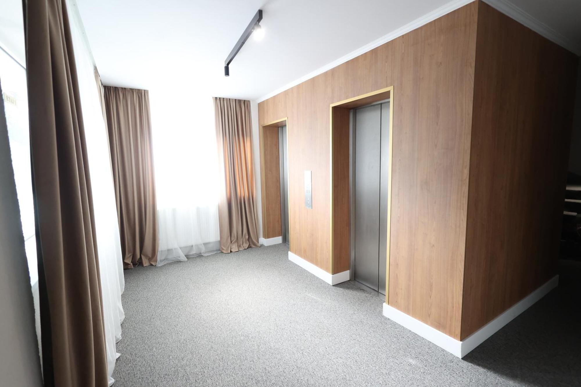 Hotel Soimul Braşov Buitenkant foto