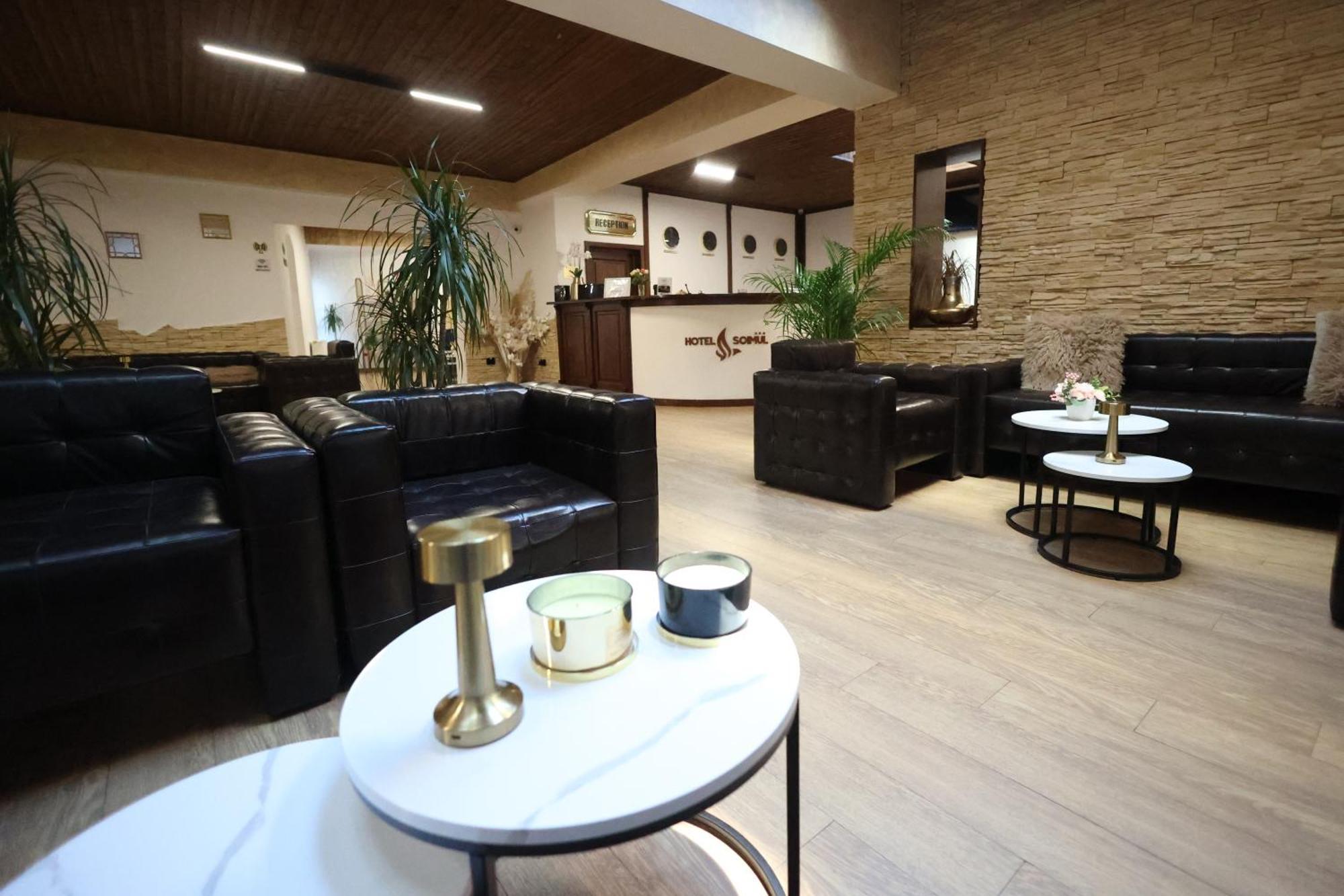 Hotel Soimul Braşov Buitenkant foto
