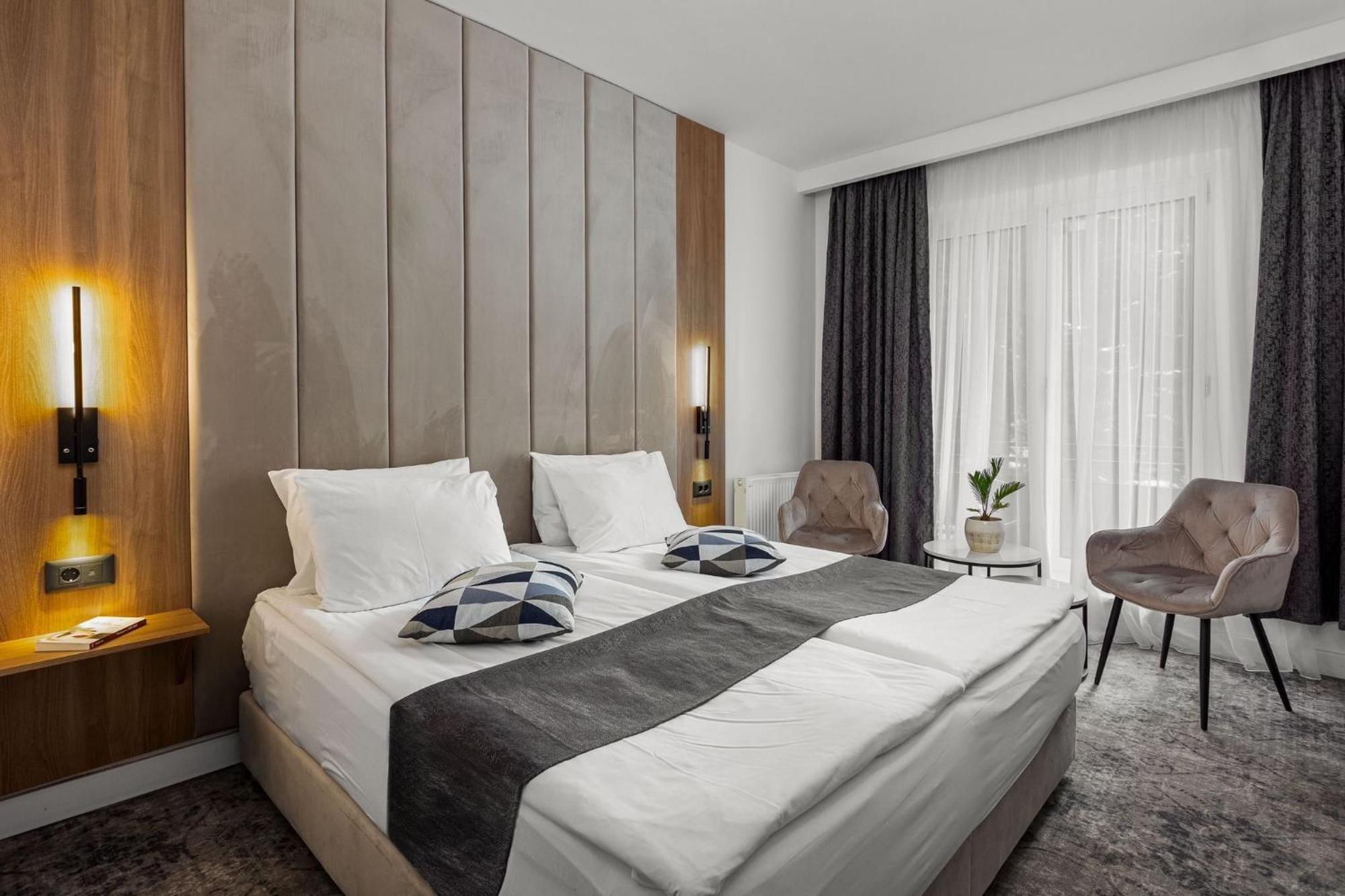 Hotel Soimul Braşov Buitenkant foto